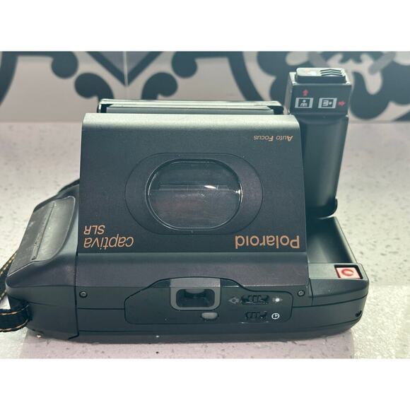 Vintage Polaroid Captiva SLR Instant 95 Film Camera Auto Focus - Picture 3 of 5